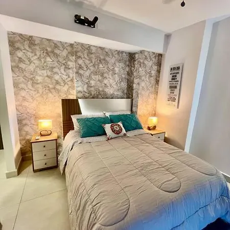 Apartamento Nuevo! Hermoso Apto Cerca A La Playa!