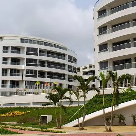 Nuevo! Hermoso Apto Cerca A La Playa! Apartamento
